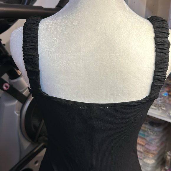 Listicle medium black bodysuit - Picture 3 of 5